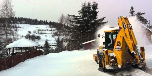 Экскаватор погрузчик jcb 4cx и уборка снега