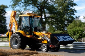 Самый быстрый экскаватор JCB GT продемонстрирует свои достоинства на выставке в США