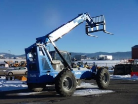 Компания Terex Aerial Work Platforms начала серийное производство телескопического погрузчика Genie GTH-636