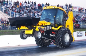 Самый быстрый в мире экскаватор - новинка от компании JCB